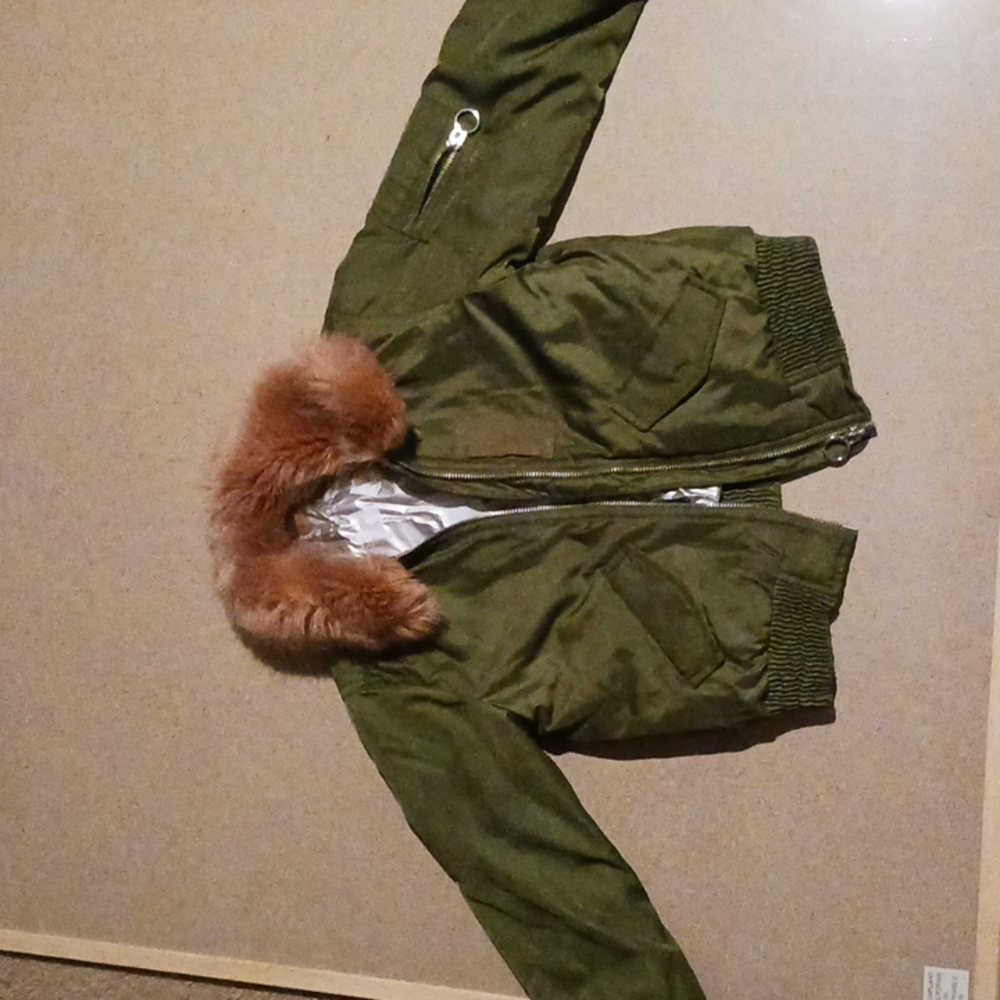 Zara, army green/silver lining, blush fur collar. Size 5